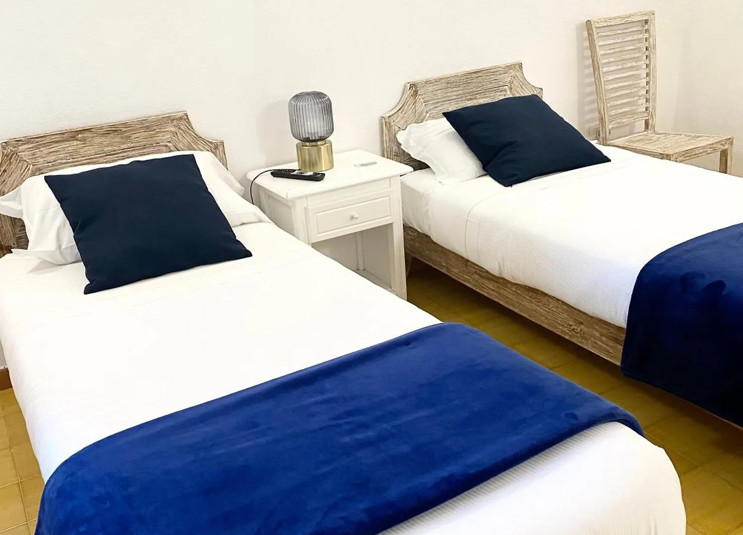 Cala Reale Rooms Marinella Marinella  0*, Marinella (Sardinia)